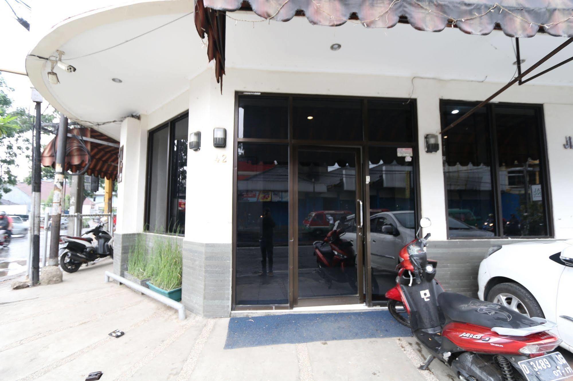 Bantal Guling Alun Alun Bandung Ξενοδοχείο Εξωτερικό φωτογραφία